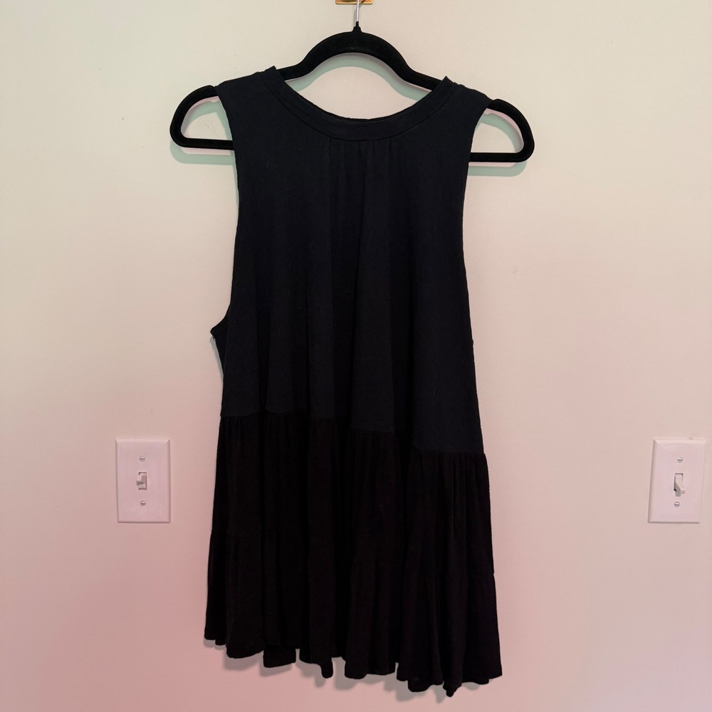 Free People Black Sleeveless Babydoll Tiered Ruffle Open Back Keyhole Top Small